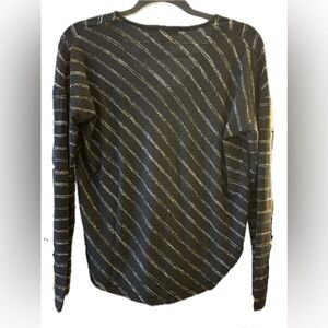 NWT - Numero - Heather Navy Top (S)